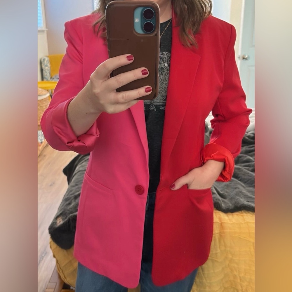 Stylish English Factory Color-Block/Two-Tone Pink & Red Blazer - Picture 6 of 6